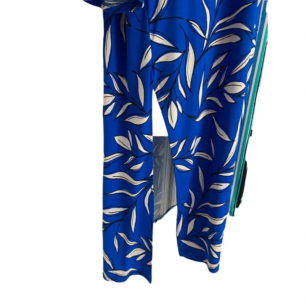 SOLD! Mixed Leaf Print Calf Length Tunic size 2X Monroe & Main Blue White Top - Picture 5 of 9